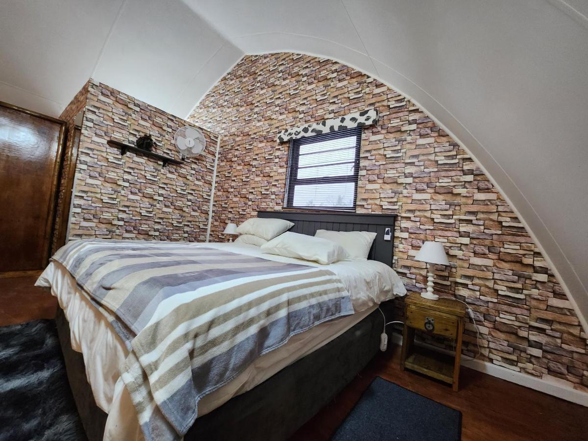 Arch Cabins Self Catering Homes Storms River สตอร์มริเวอร์ ภายนอก รูปภาพ